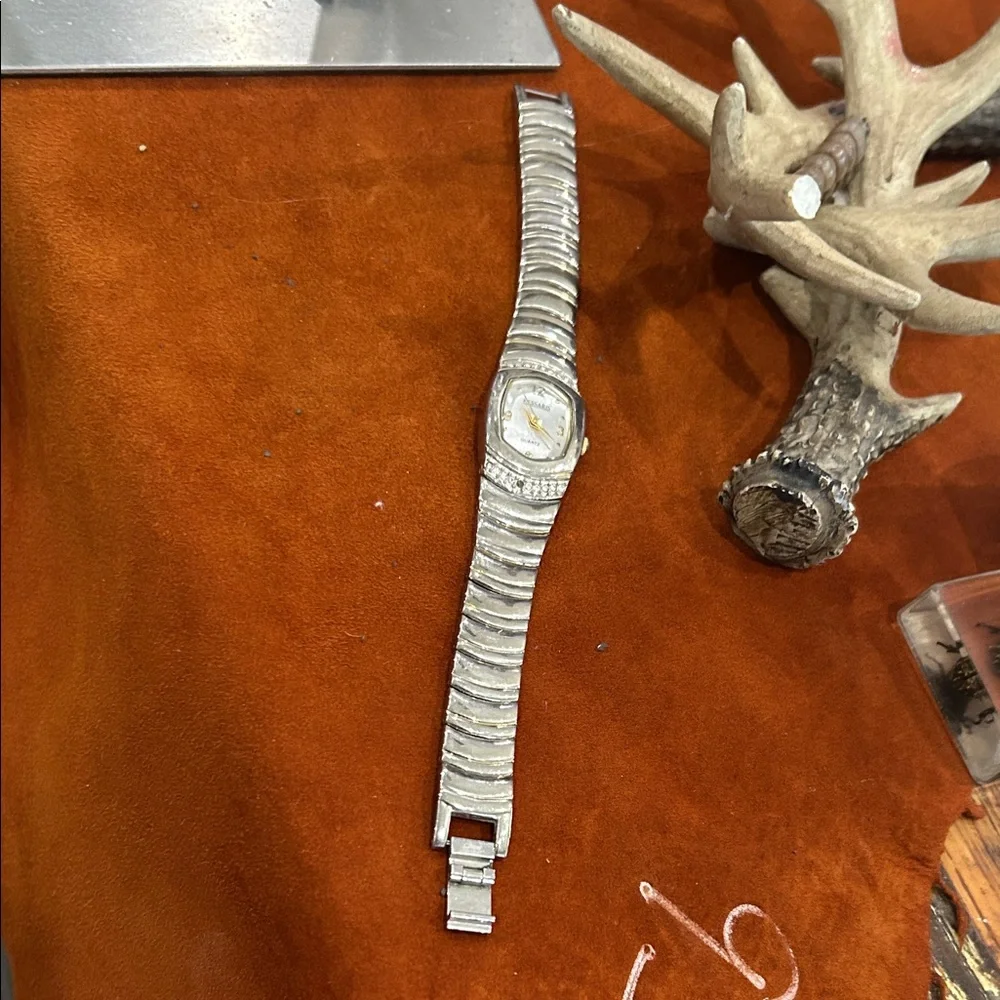 Elegant‎ Silver Women's Watch